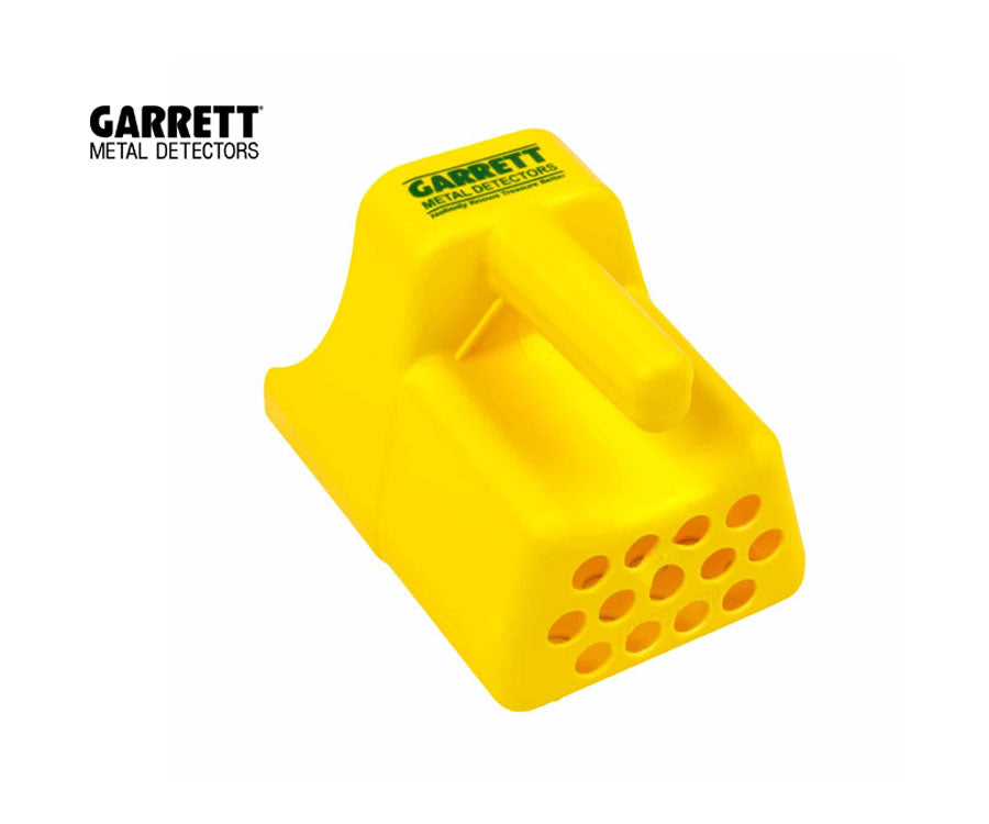 Garrett | Hard Plastic Hand Sand Scoop | LMS Metal Detecting